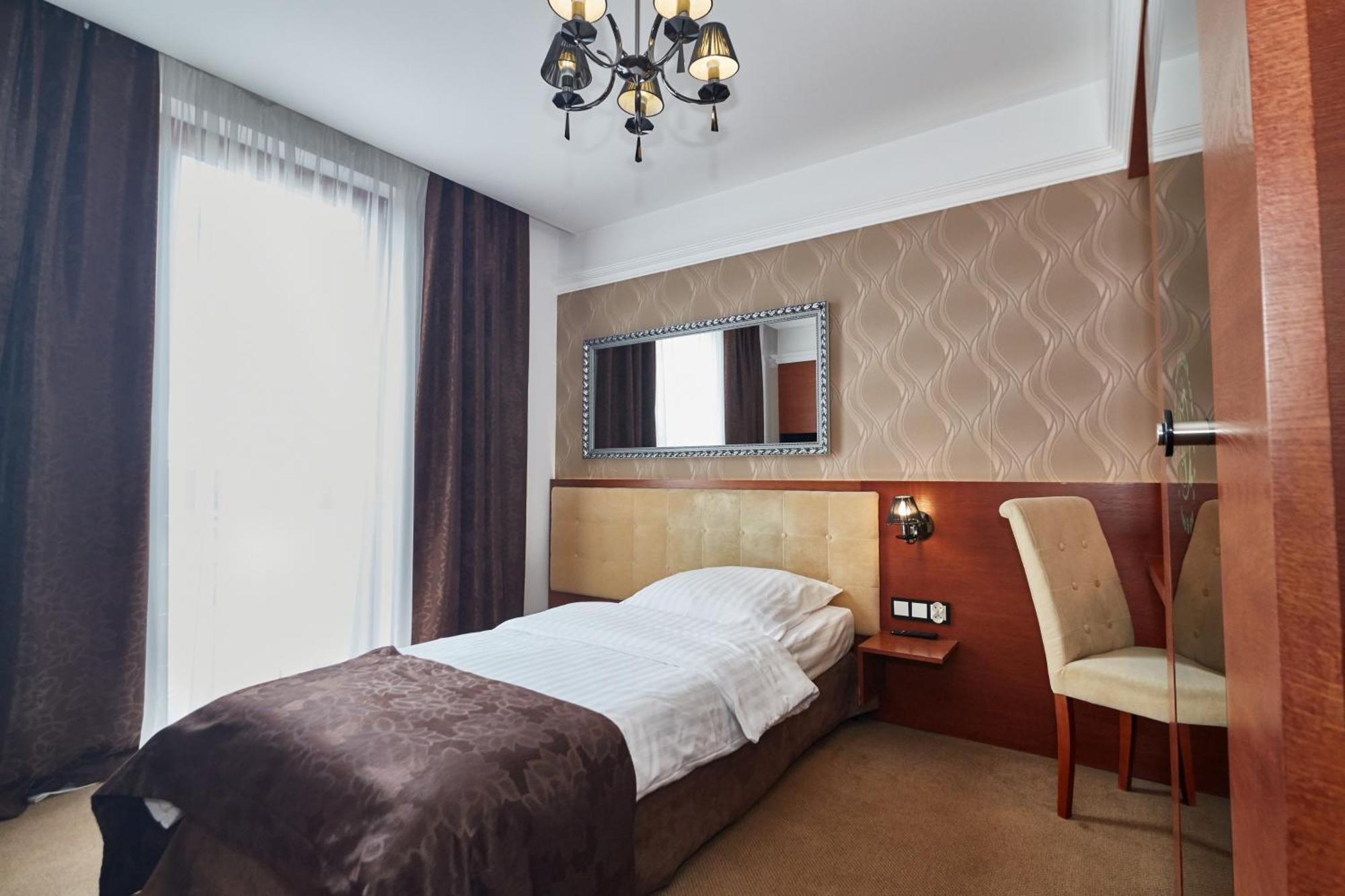 Hotel&Spa Kameleon Zory Exterior photo