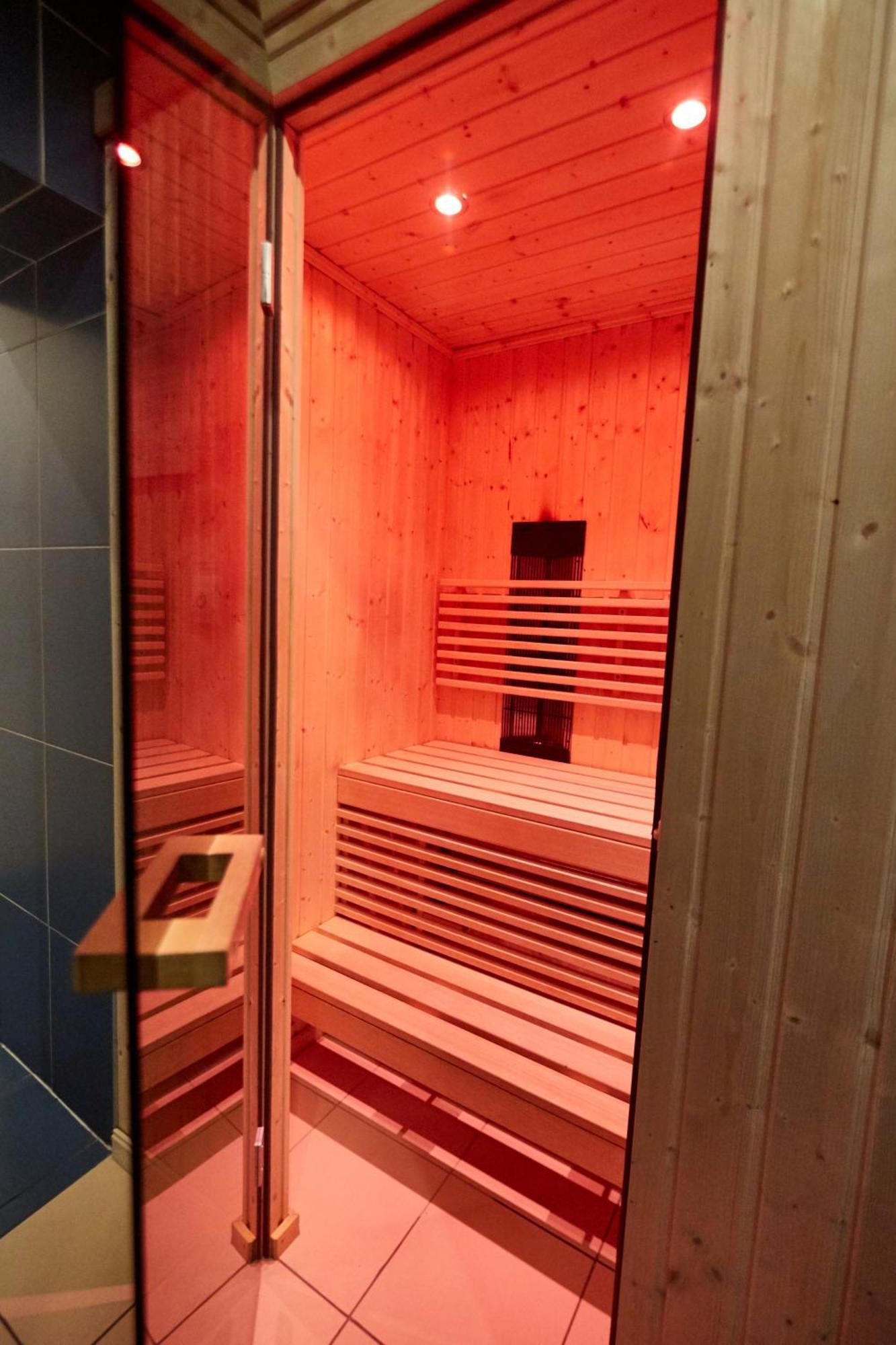 Hotel&Spa Kameleon Zory Exterior photo
